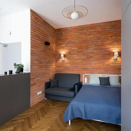 Fire & Smoke - 1Br With Balcony & Lift - Kazimierz Cracóvia